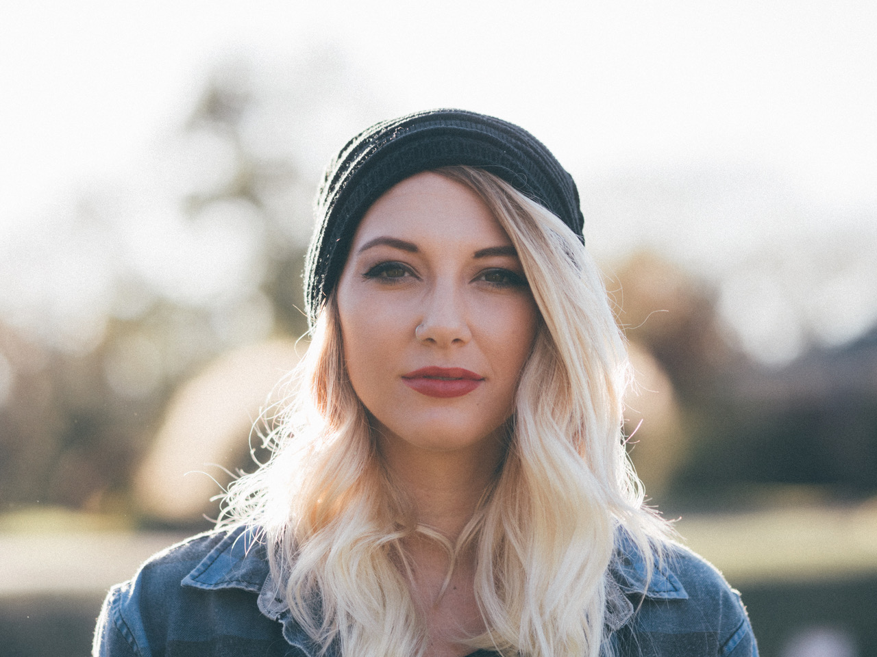 Emily on a Date in the Park© Anthony Reese Schneider
