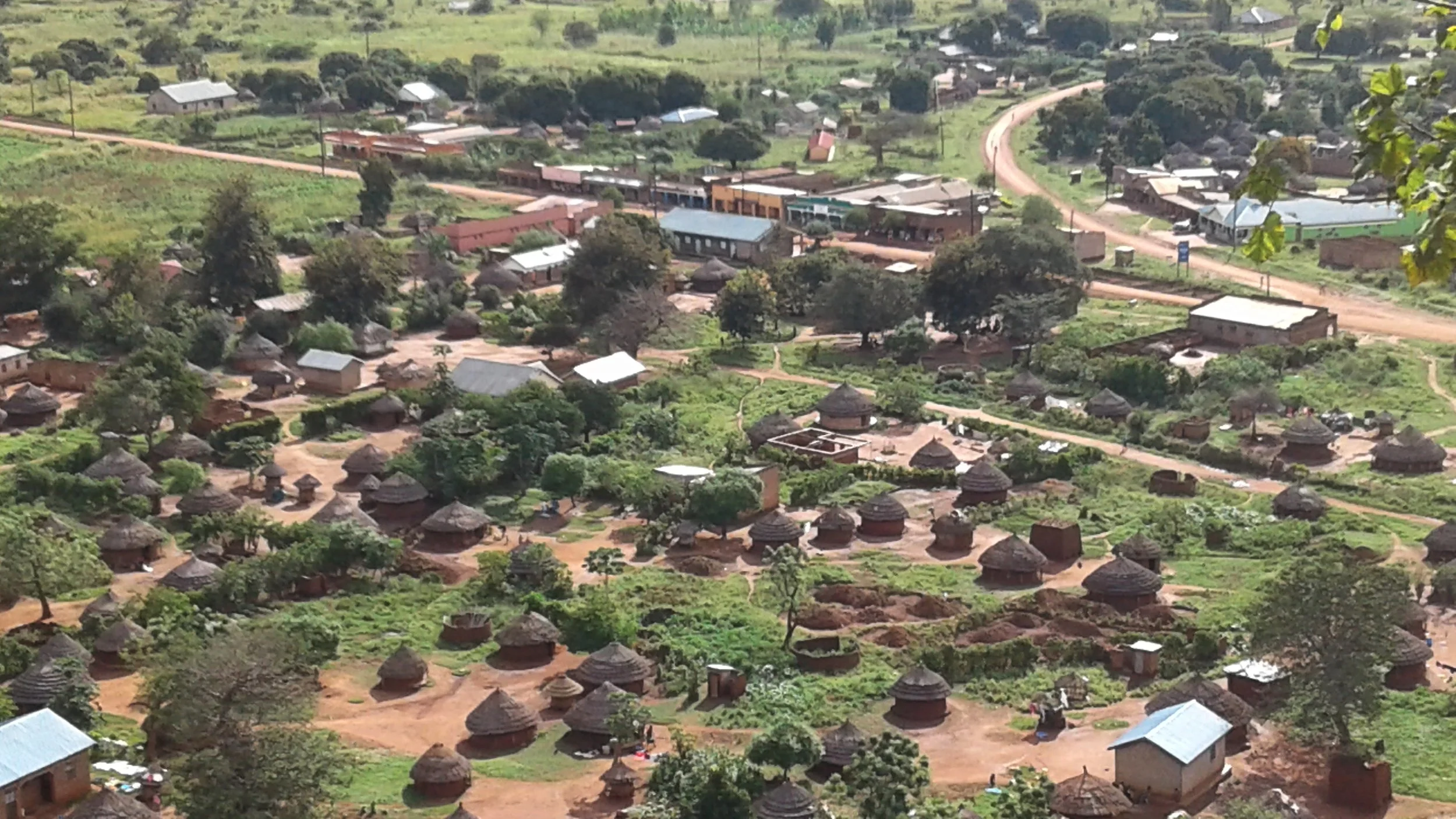 Ruaral setting_Uganda.jpg