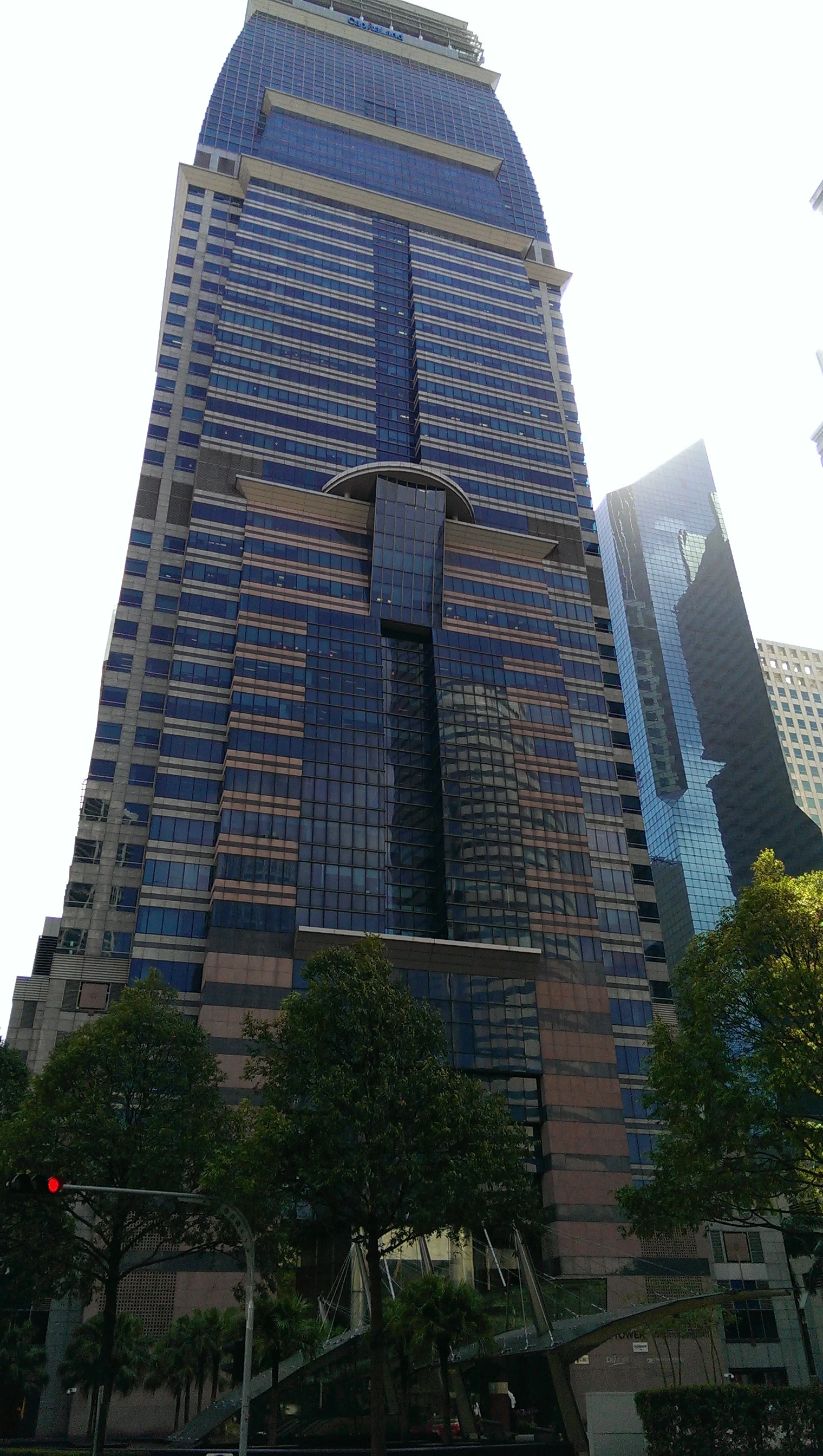IMAG1361 - Capital Tower - SSgA Offices on 33rd Floor.jpg