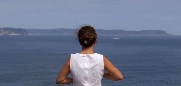 mirando el mar.jpg