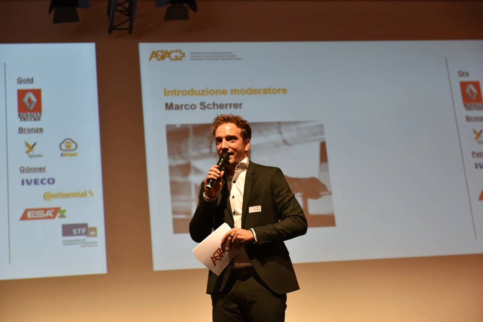 Diplomfeier Disponenten &amp; Betriebsleiter im Verkehrshaus Luzern