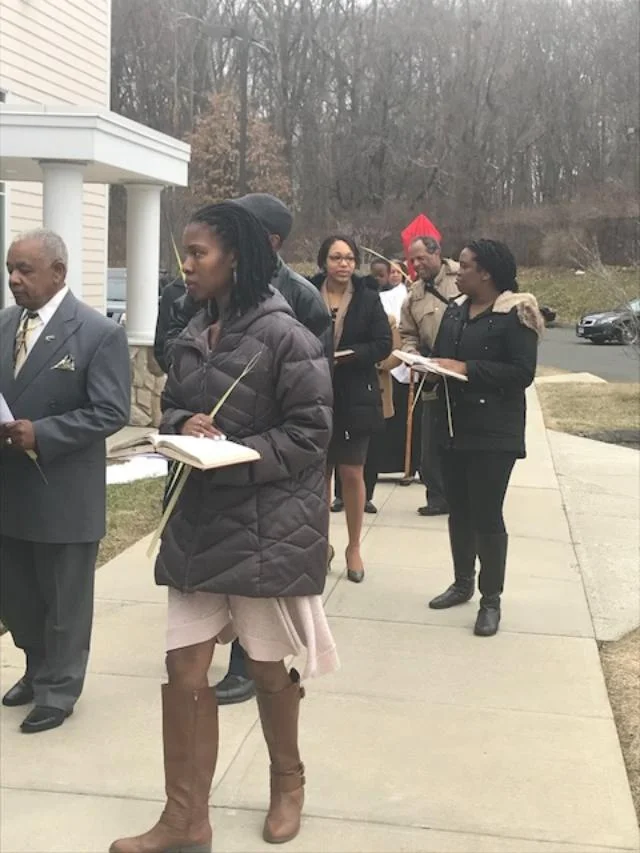 outside cong.jpg