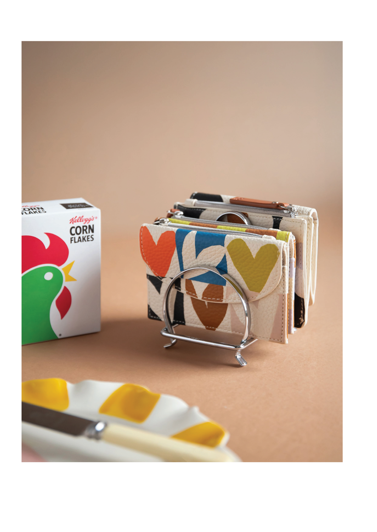 CG_AW25_FOLIO-09.png