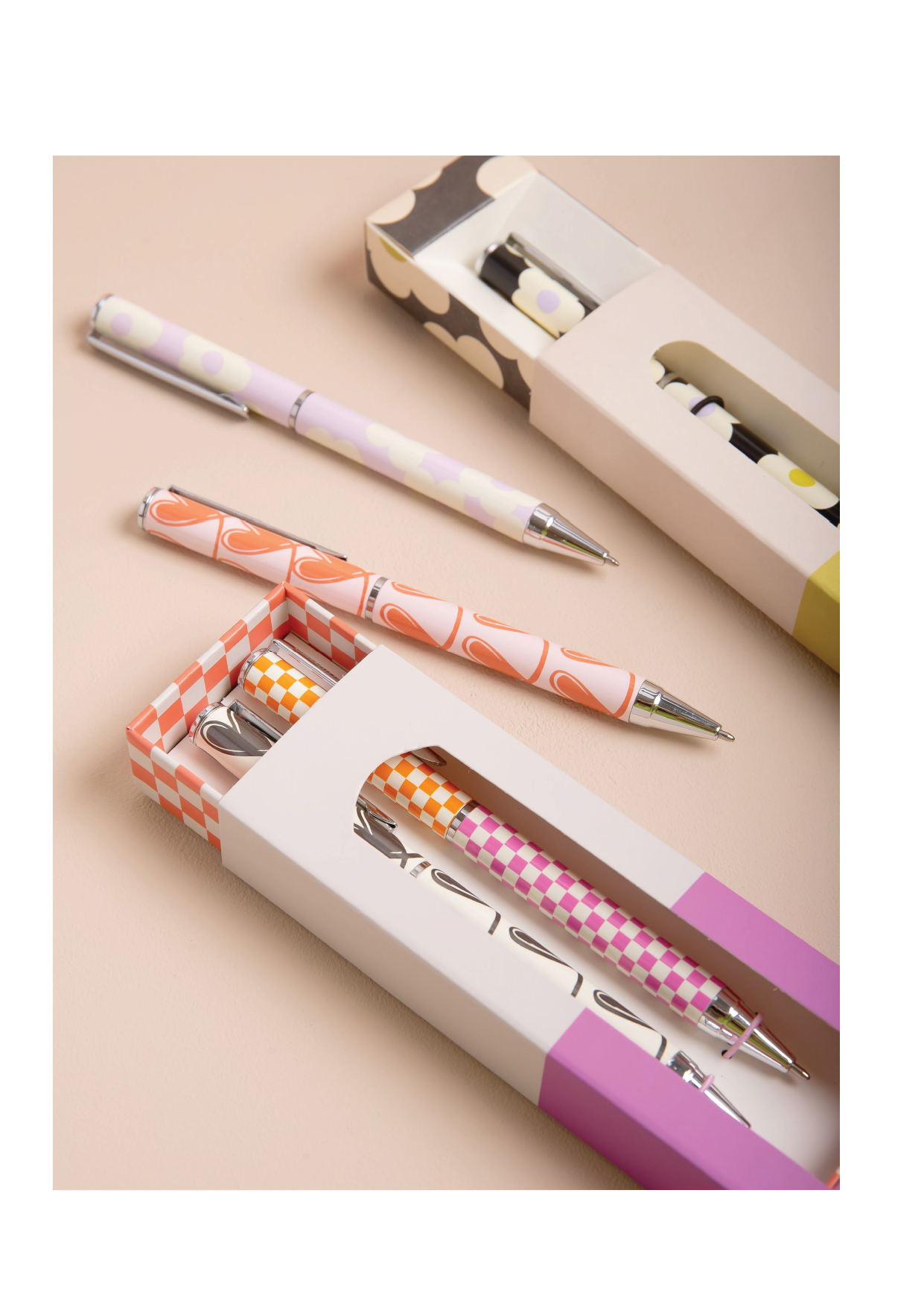 SS26_STATIONERY_CG_FOLIO-05.png