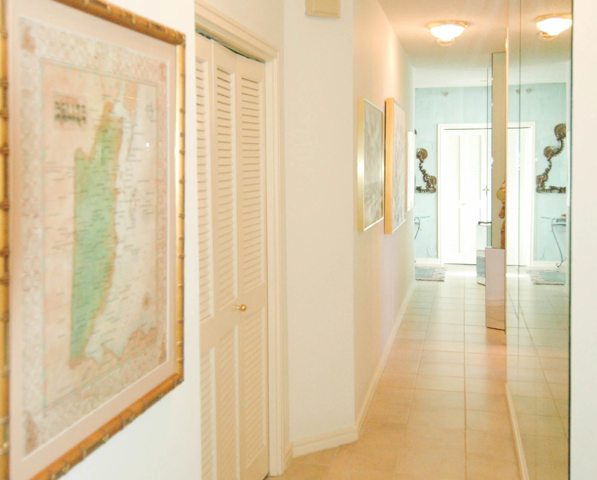Hallway.jpg
