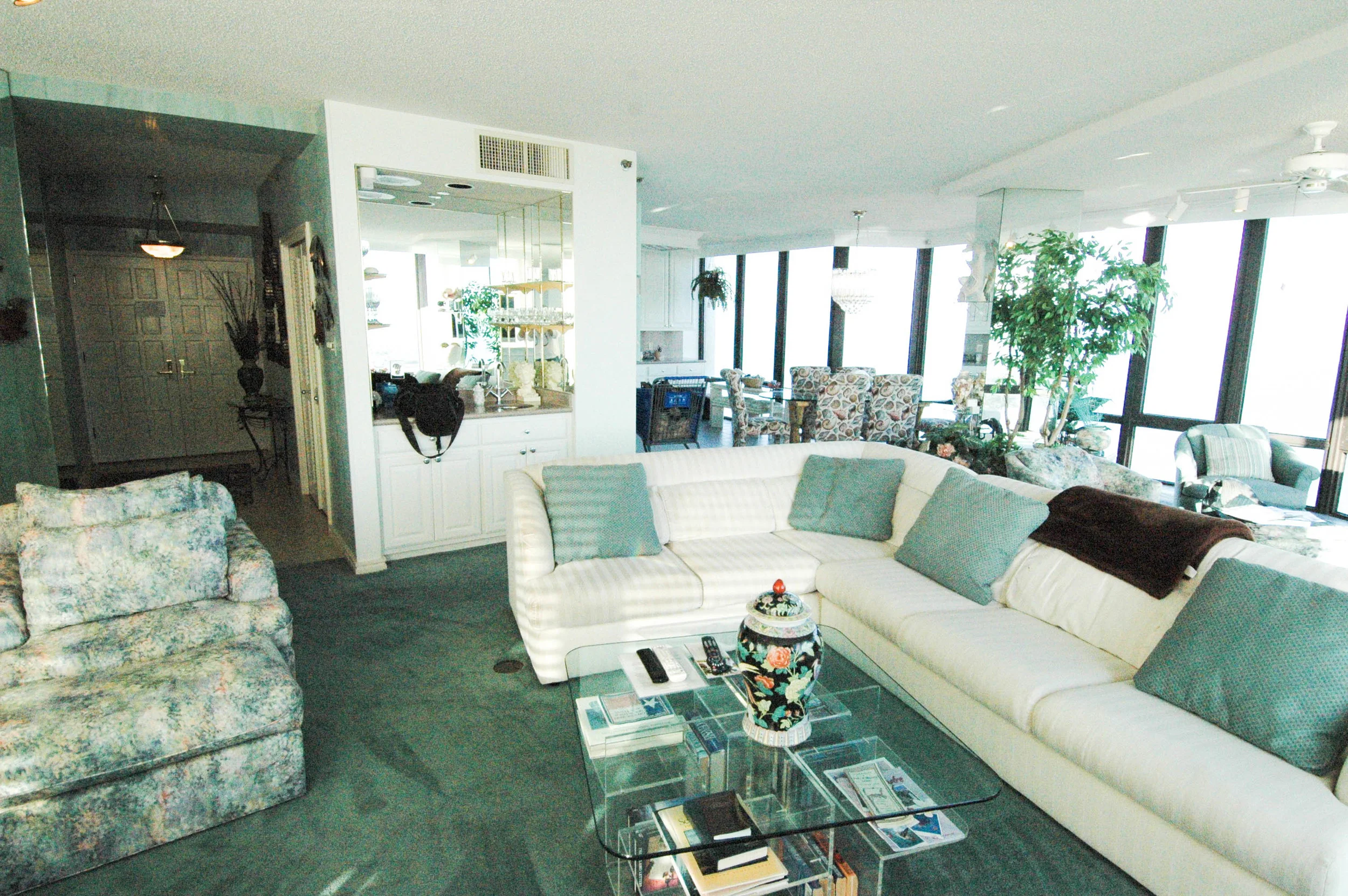 Living_Room_#4.jpg