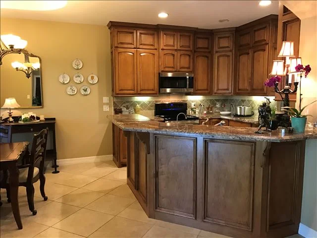 Kitchen 4.JPG