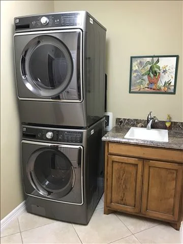 Laundry 1.JPG