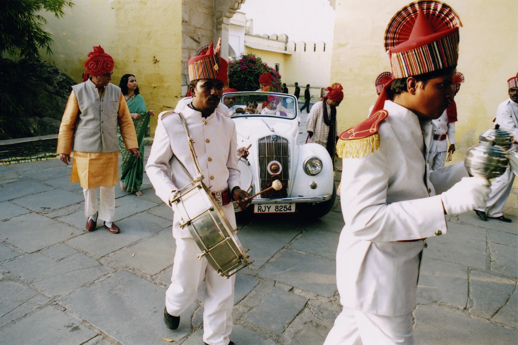 Wedding processional at Devi Gahr in Udaipur, India (Rajasthan)
