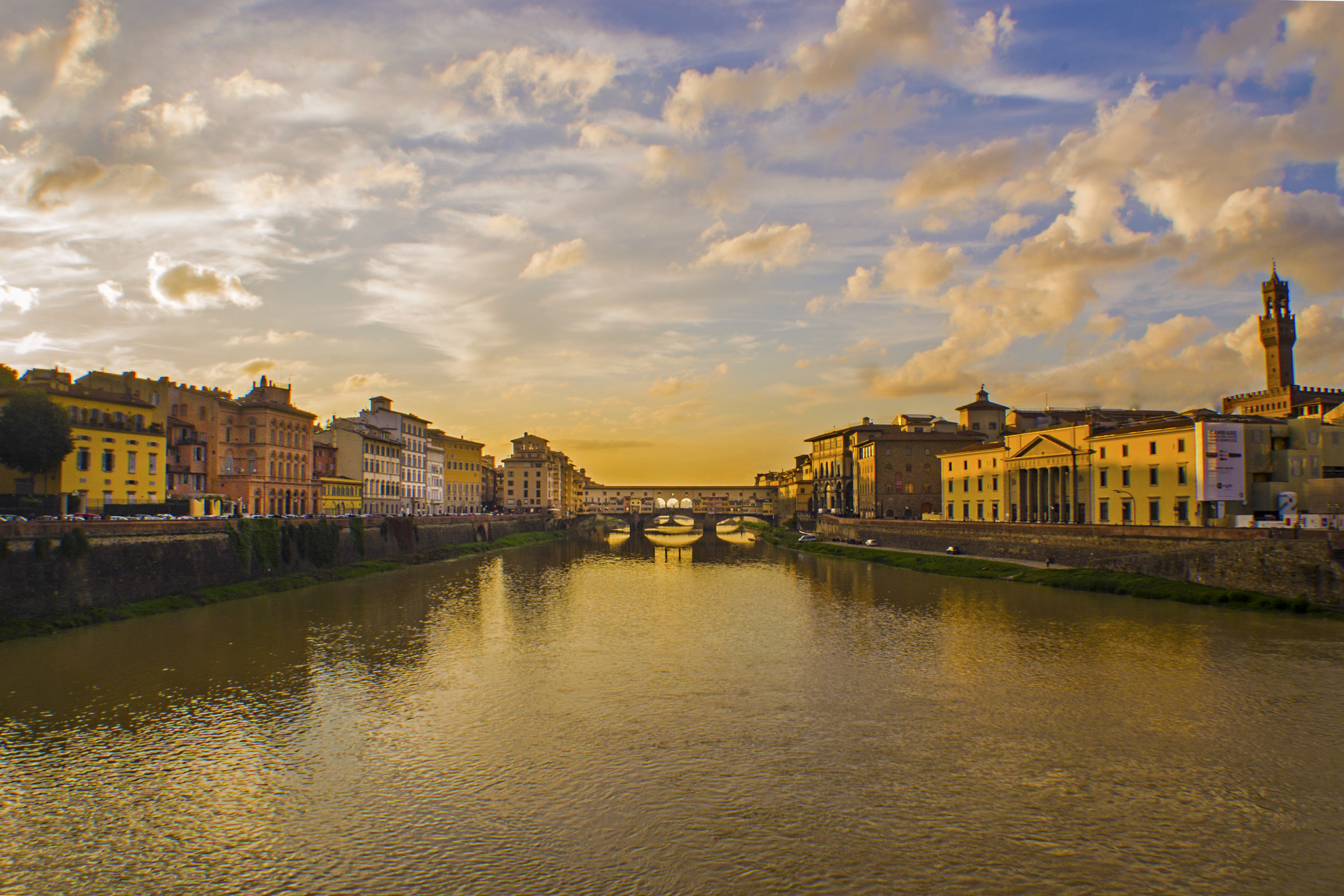 Another amazing sunset on the Ponte Vecchio