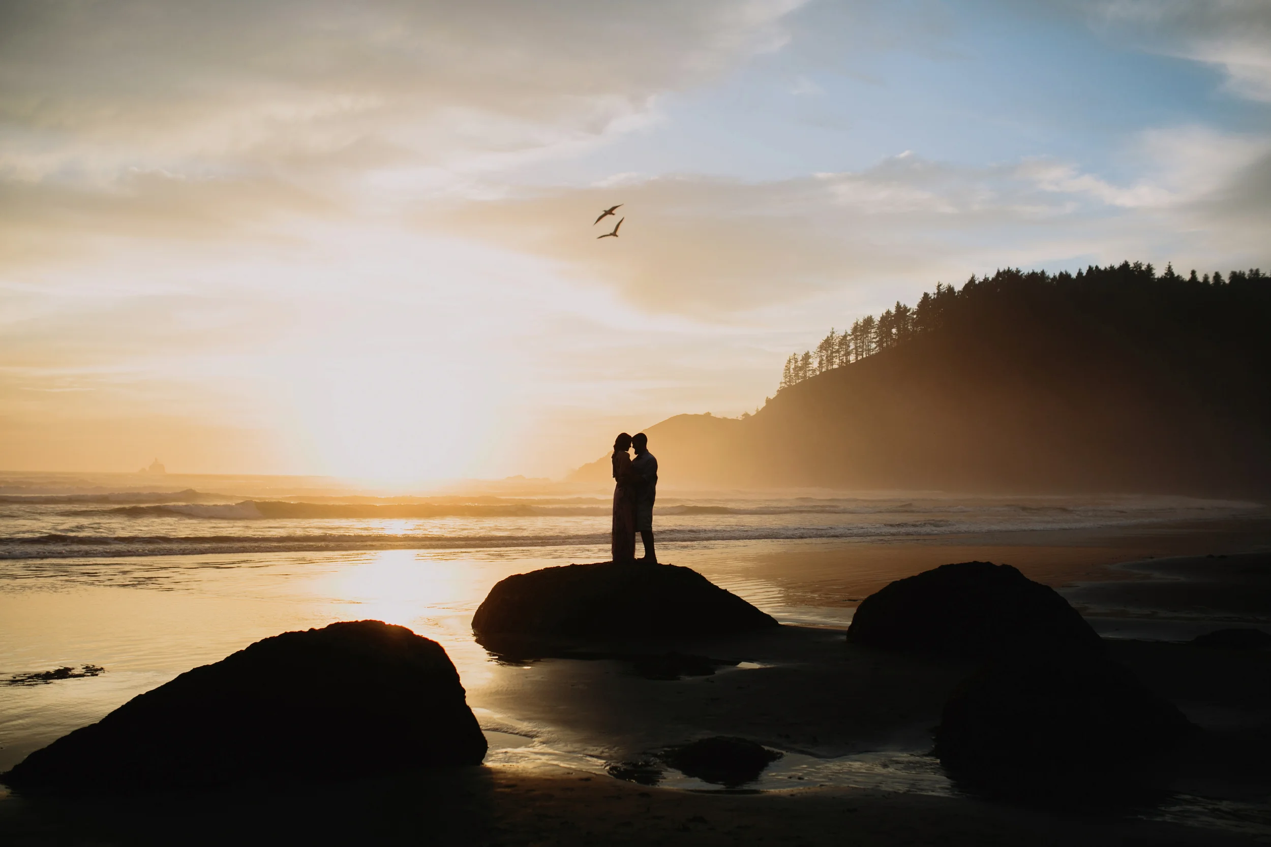Oregon Coast Cannon Beach Engagement Session- Grace and Jaden photography (25).jpg