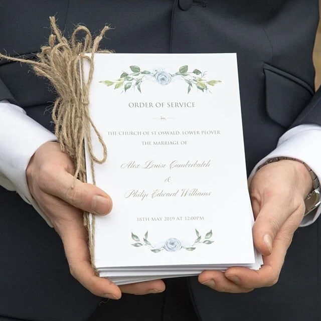 &bull; ALEX &amp; PHILIP &bull; 
Tied the knot at the beautiful @theholfordestate in Knutsford. Their greenery filled clear marquee was just gorgeous, complimented with matching stationery by @paperlaceinvites. Amazing shots by @sliceofpiephoto 🌿🌿?