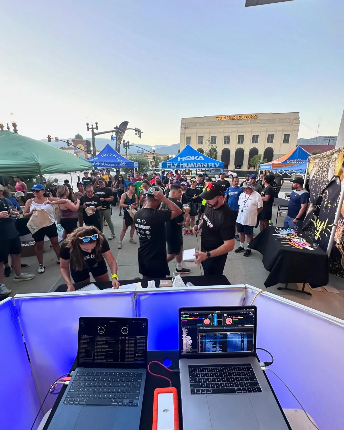 Good times celebrating @doghausrunningclubazusa’s 1st Anniversary. Thank you for having us! #azusa #dj #lighting #DHRC