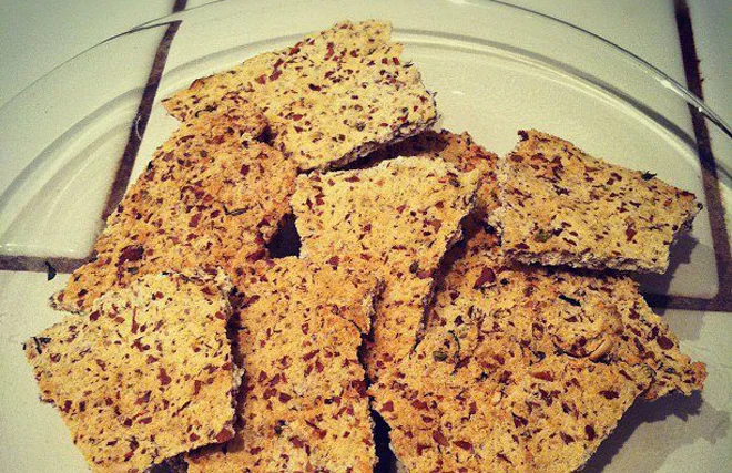 Almond Pulp Crackers