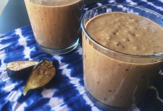 Creamy Fig and Cacao Smoothie