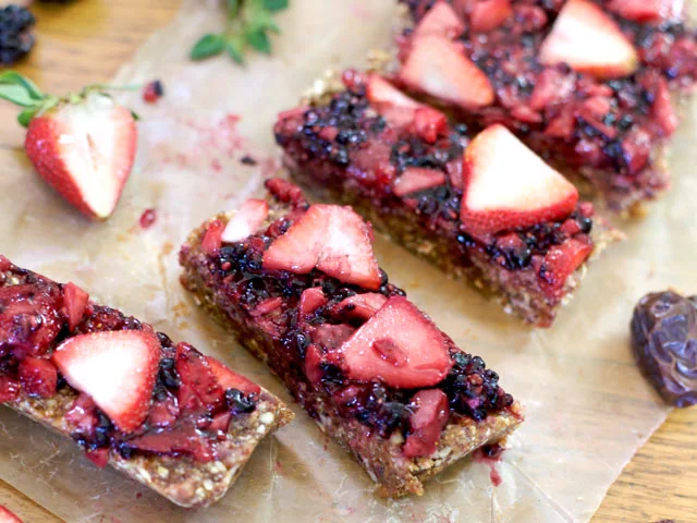 Berry Breakfast Bars