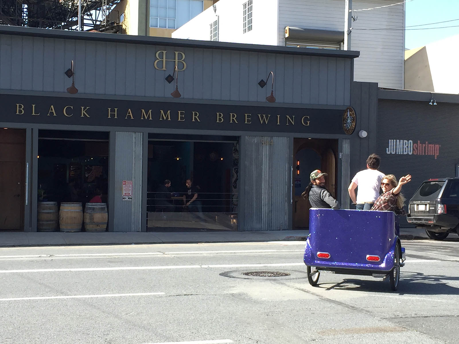  SF Brew Ride | Tour San Francisco's finest breweries in a portable couch 