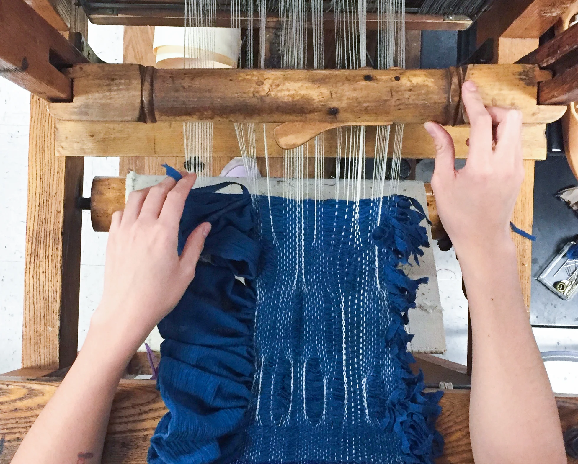  Development of ‘slash-weaving’ process . Dress Ritual 2016   