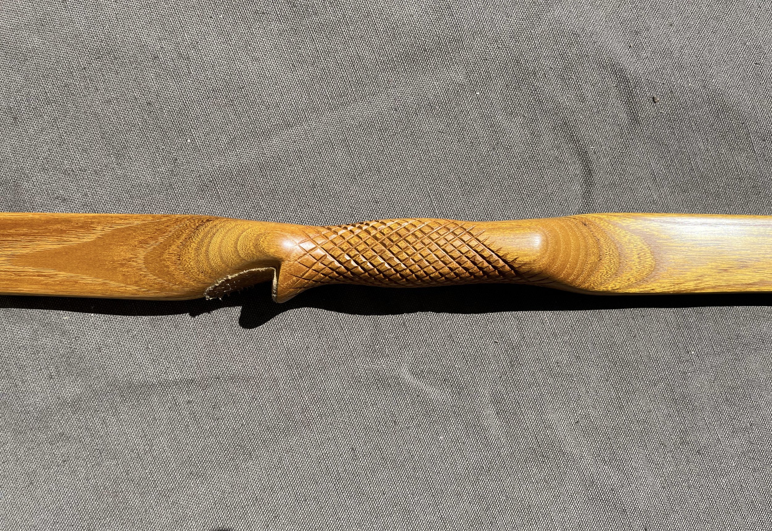 Osage orange selfbow longbow archery bow custom bow primitive bow