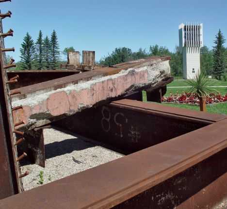 Peace Garden Canada 1.jpg