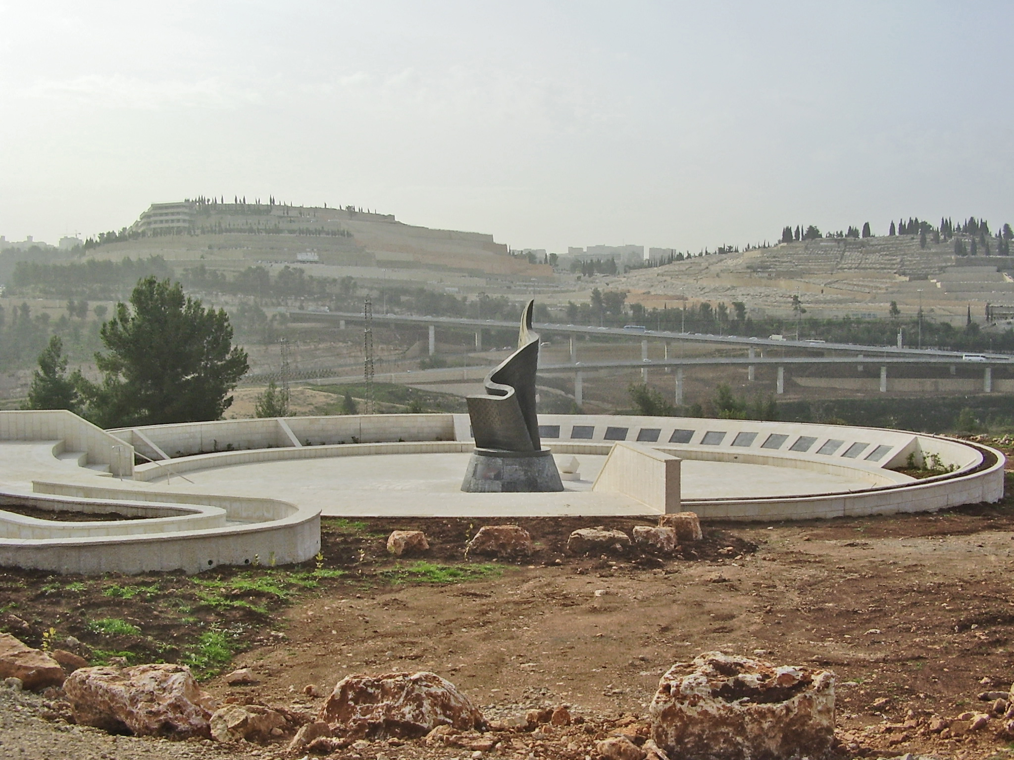 Jerusalem memorial 5.jpg