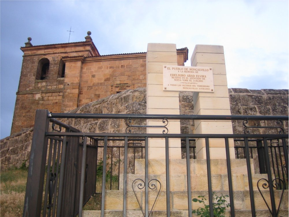 Moncalvillo Memorial to Edelmiro Abad Elvira - Moncalvillo de la Sierra, Spain