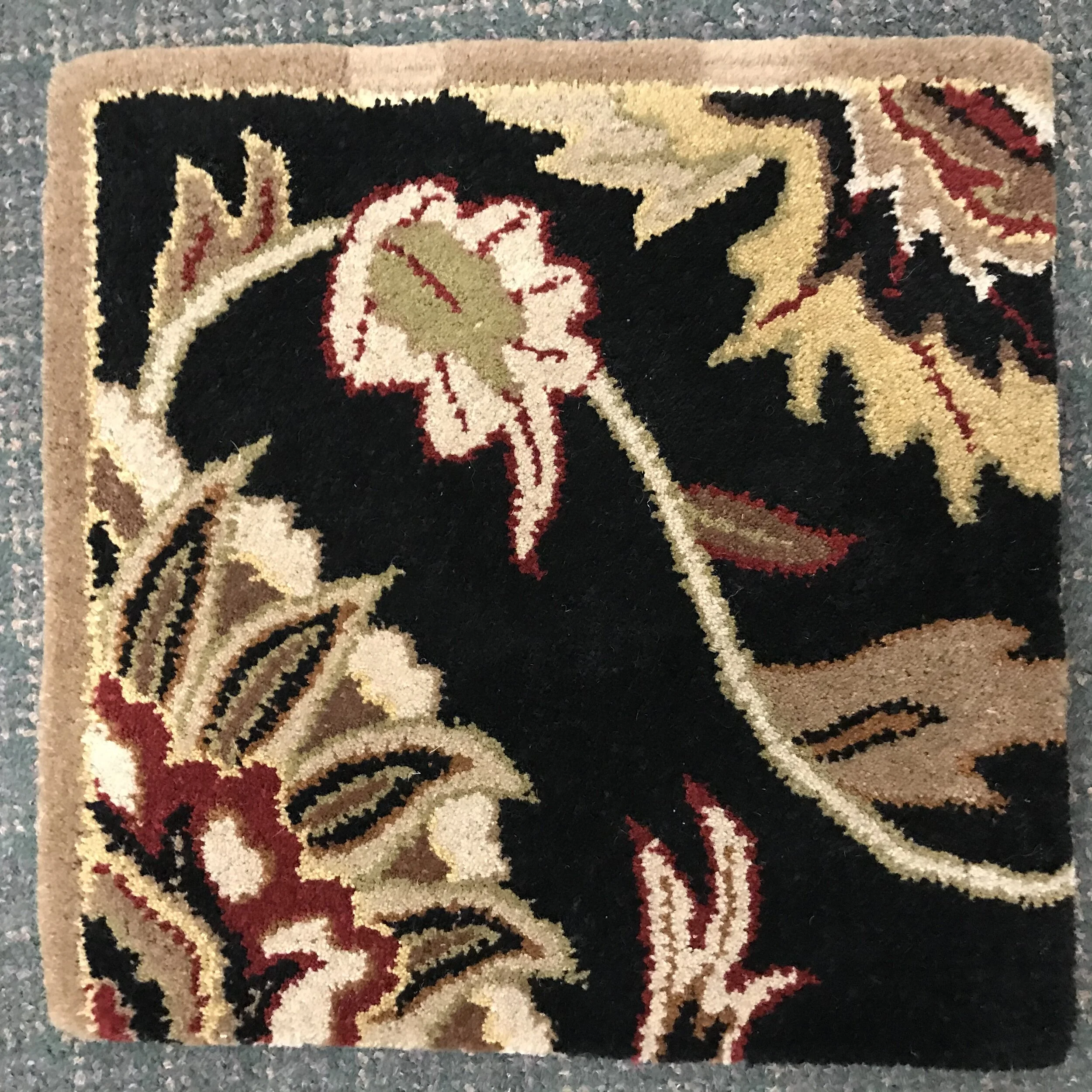 E73CF622-3C01-4EF8-8A3A-A1771A793438