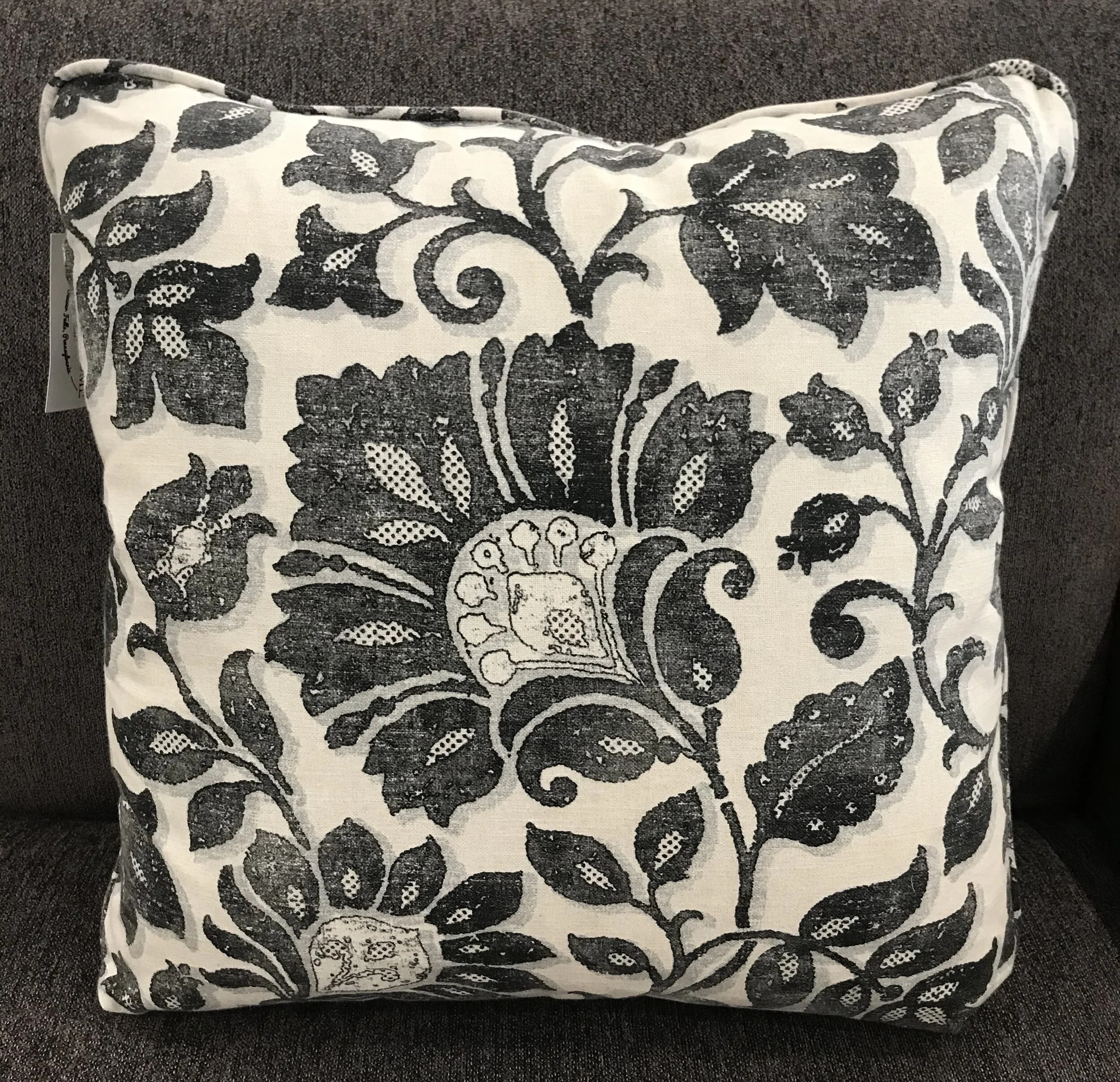 5A49314D-3377-4573-90C9-5651A2ACFB4F