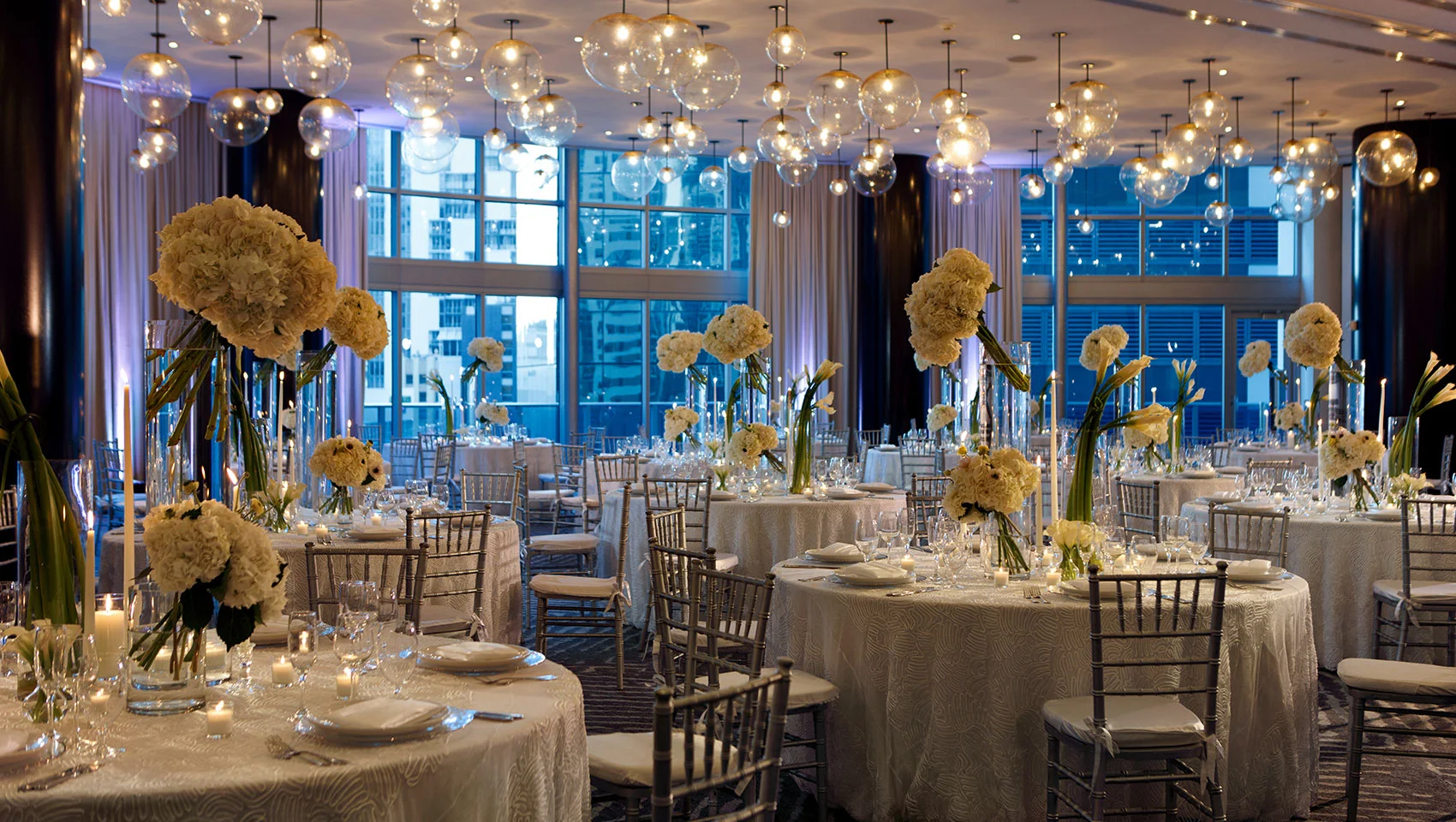 metropolitan-ballroom-wedding-01-1ed5ddb4.jpg