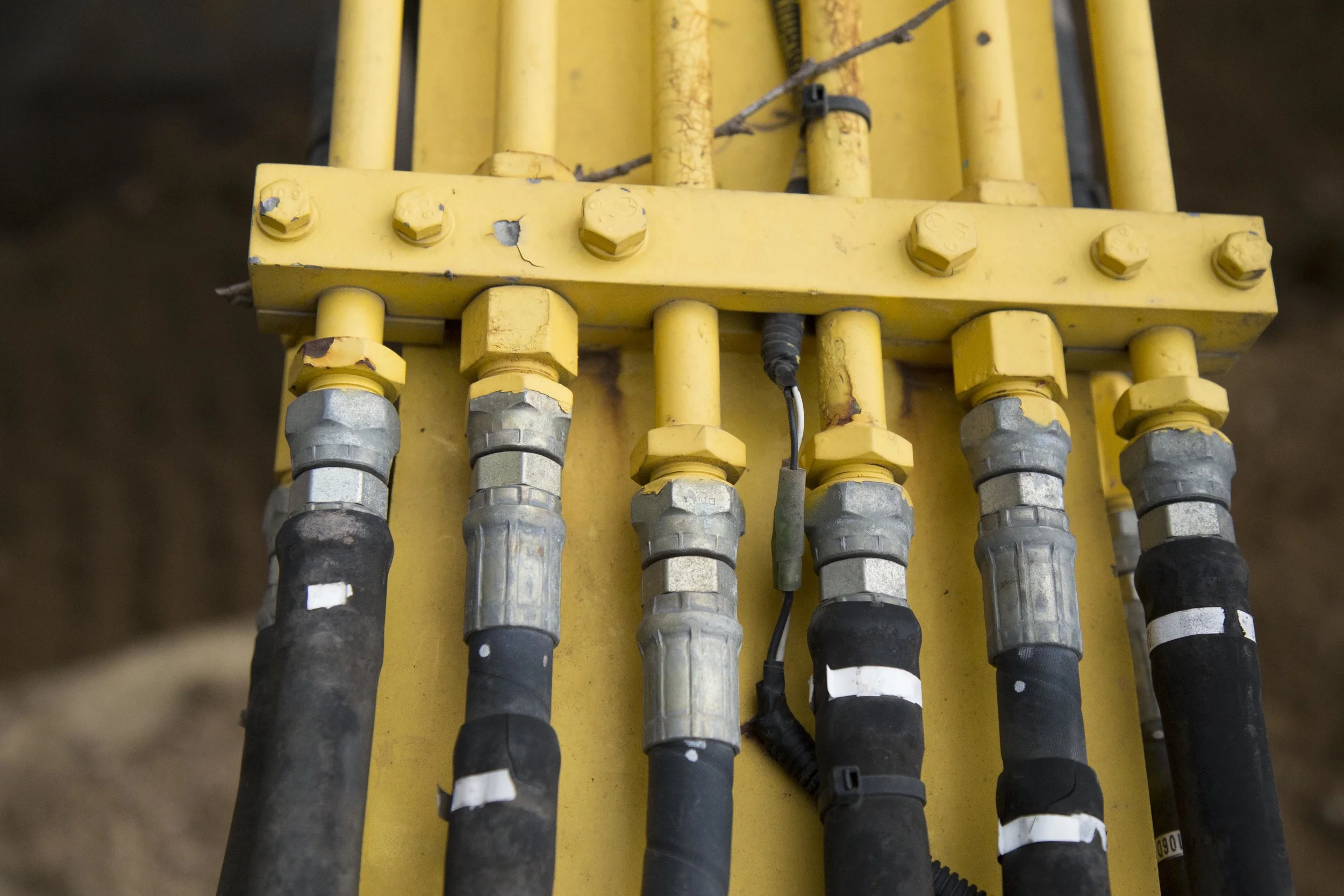 hydraulicLines-4567.jpg