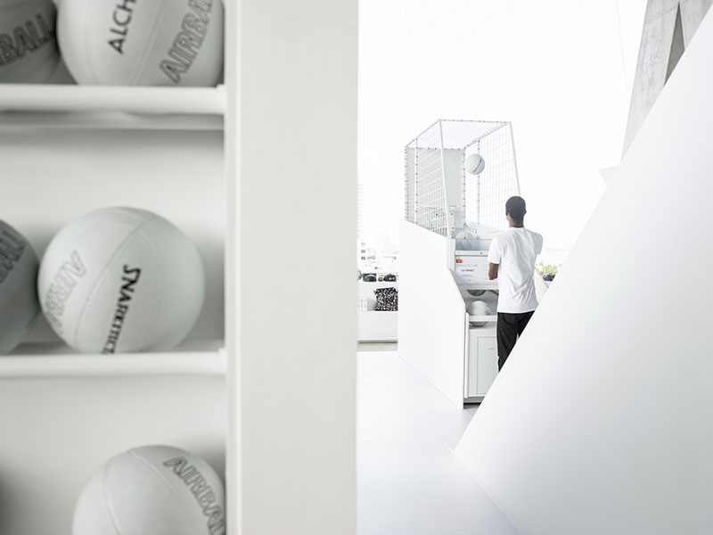 261_snarkitecture-airball-02-noah-kalina.jpg