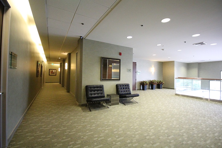 Thousand Oaks Medical Office for Lease - 425 Lobby Upstairs.jpg