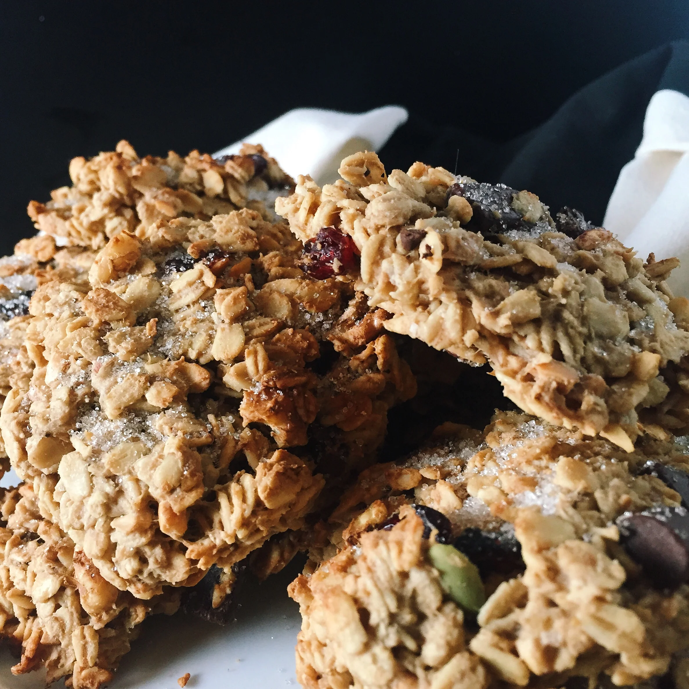{gluten free & vegan breakfast oat cookies}