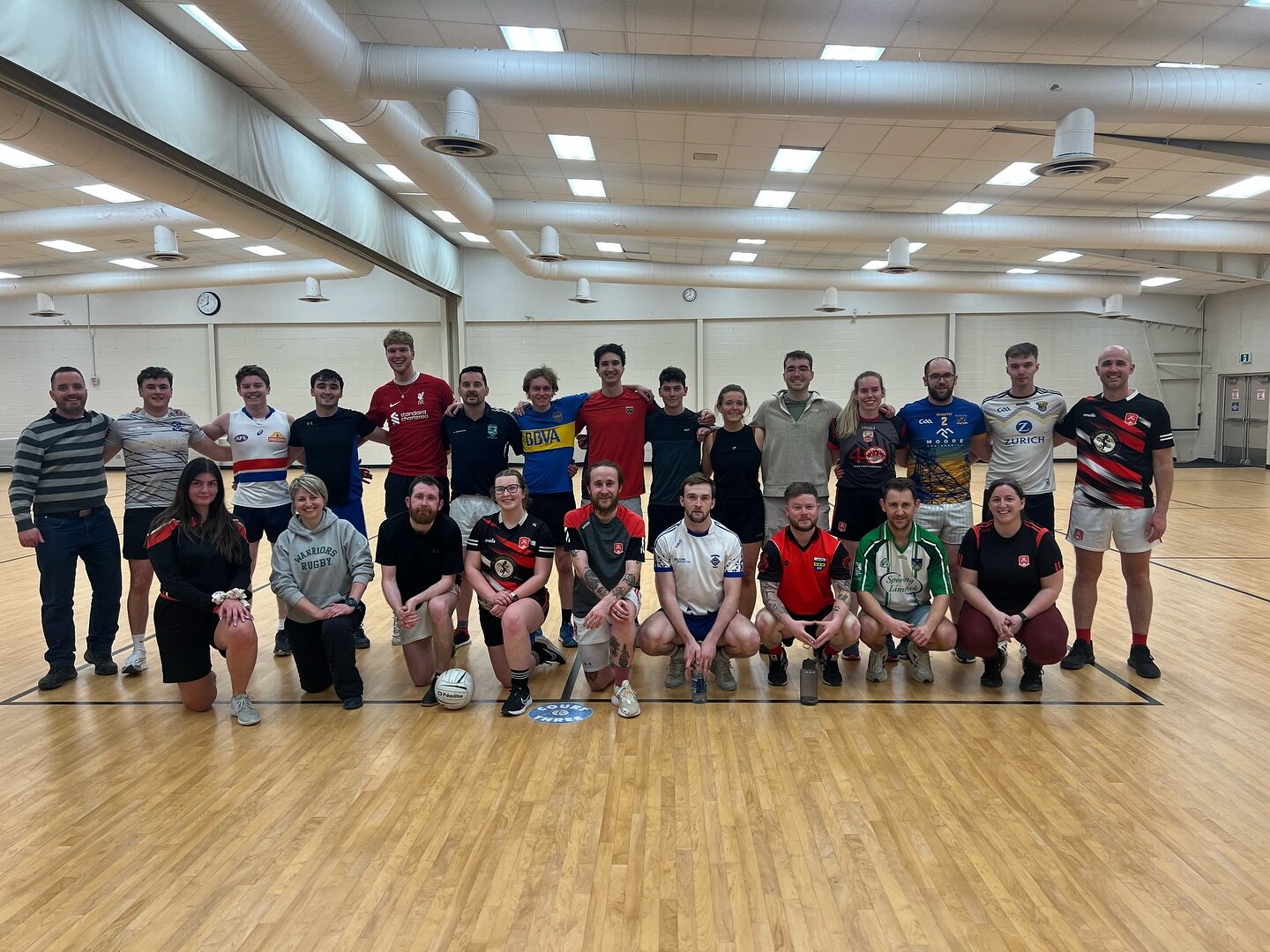 We owe a lot to our 2 fabulous indoors coaches @cujo137 and @aodhanobaoill who have been providing us with some intense and fun practices. 

We&rsquo;re getting stronger every week thanks to them, and it is exciting to meet our newest members! Come j