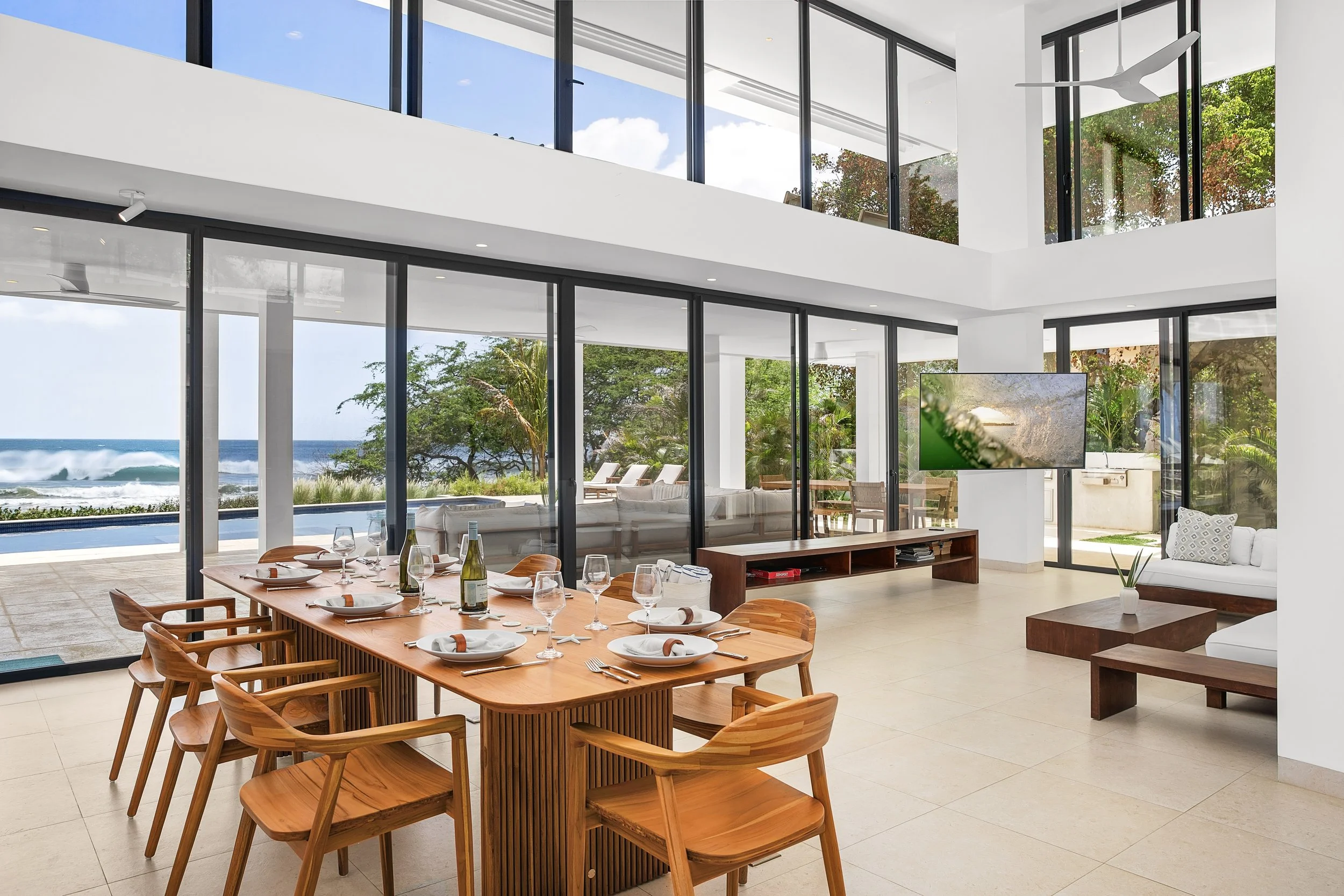 Casa_Southern_Dream_Dining_Living_Area_CC.jpg