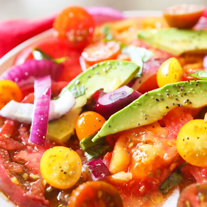 Tomato Salad with Avocados and Onions