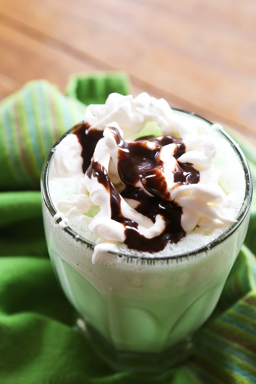 shamrockshakesrecipe.jpg