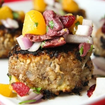 Buffalo Sliders with Cherry Salsa