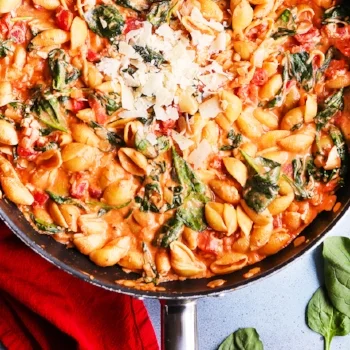 Creamy Tomato Pasta Skillet