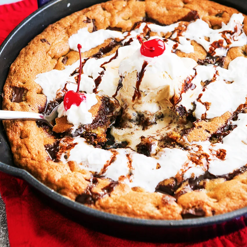 Skillet Chocolate Chip Cookie