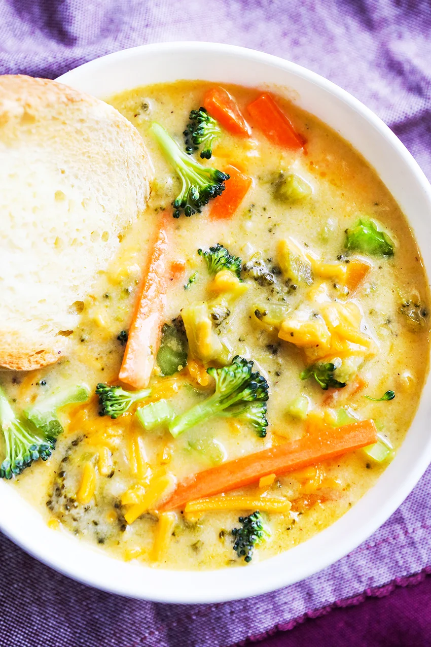 Instant Pot Broccoli Cheese Soup