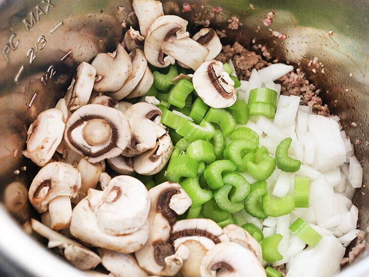  sausage, mushrooms, celery and onions in Instant Pot 