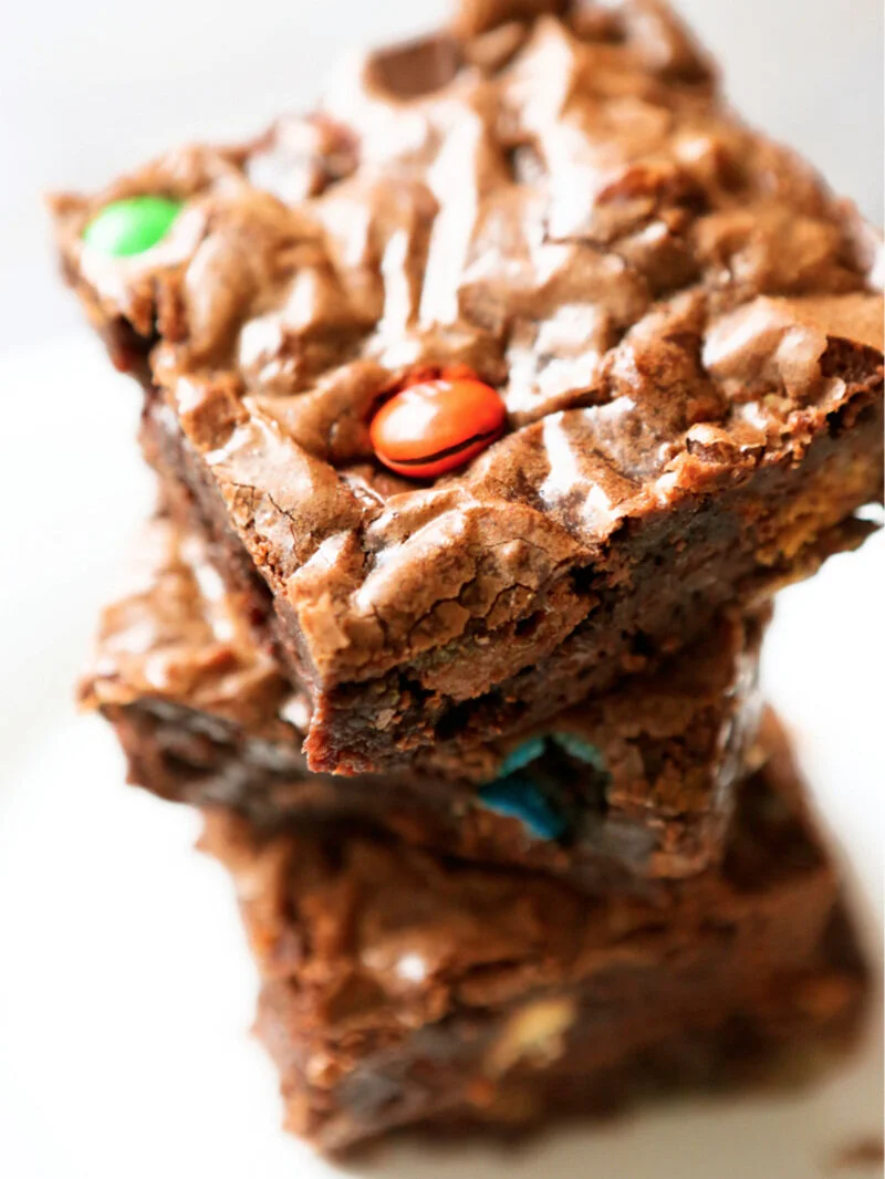 Irresistible Candy Bar Brownies Recipe