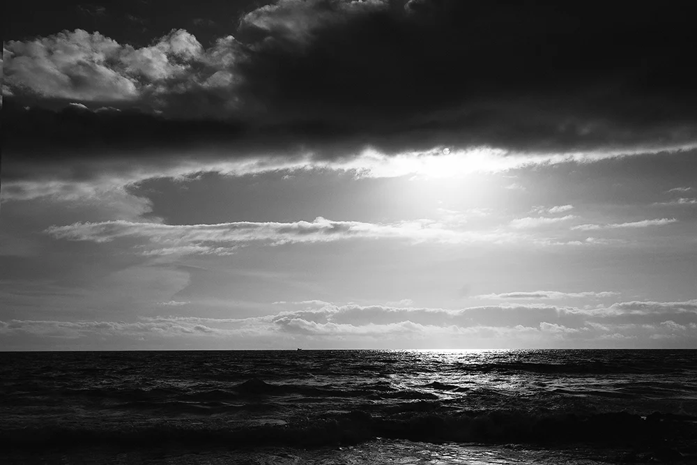 anahi_gustavo_engagement_-00 (15).jpg