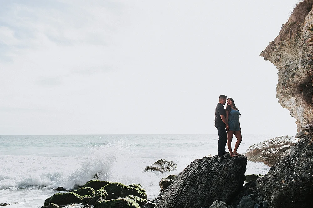 anahi_gustavo_engagement_-00 (18).jpg