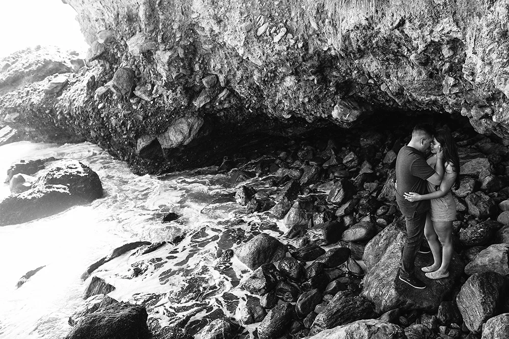 anahi_gustavo_engagement_-00 (20).jpg