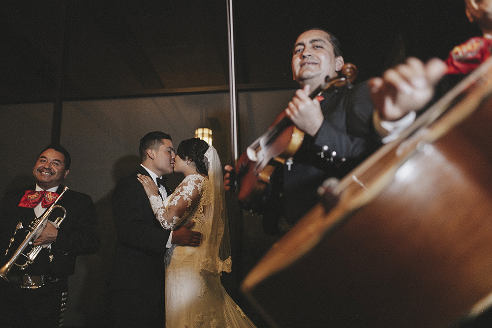 anahi_gustavo_wedding-089.jpg