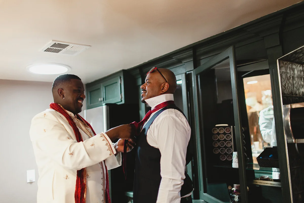 jas_theo_lakeoak_meadows_wedding_-020.jpg