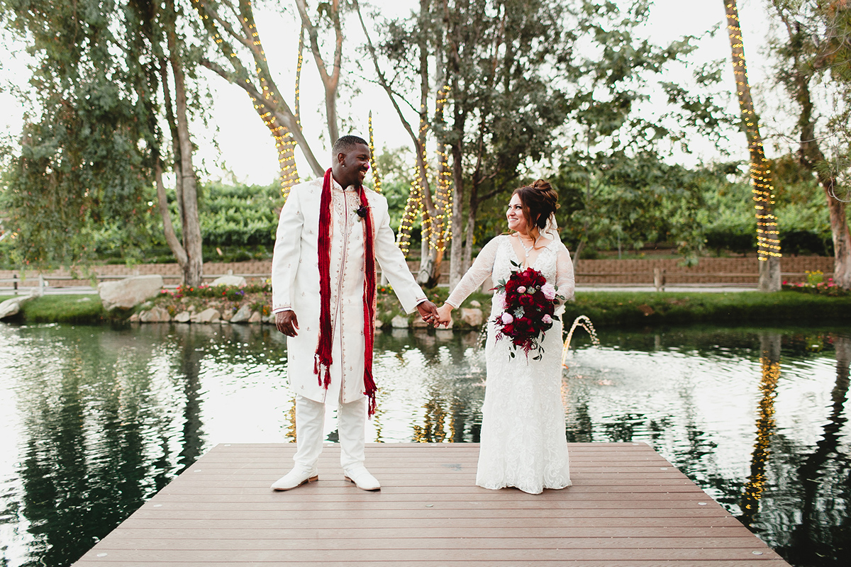 jas_theo_lakeoak_meadows_wedding_-085.jpg