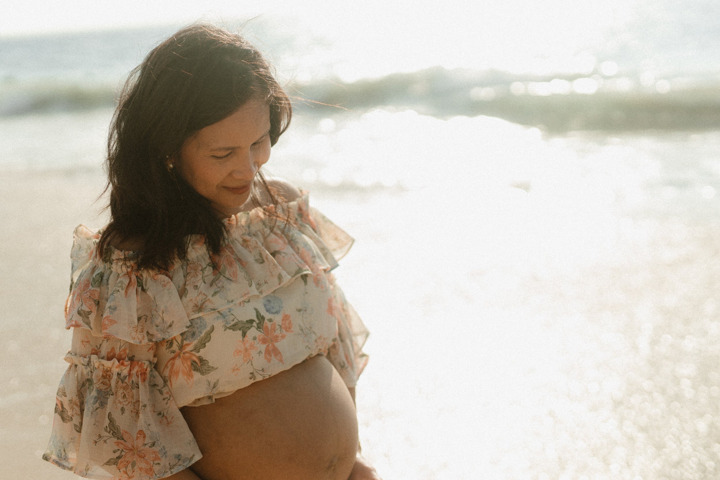 NIKKI MATERNITY. OAHU, HI.